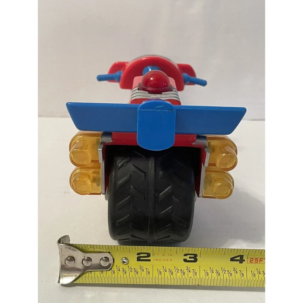 Spiderman-& Friends-Web Cycle Racer Playwell-2002 lights an sound‎